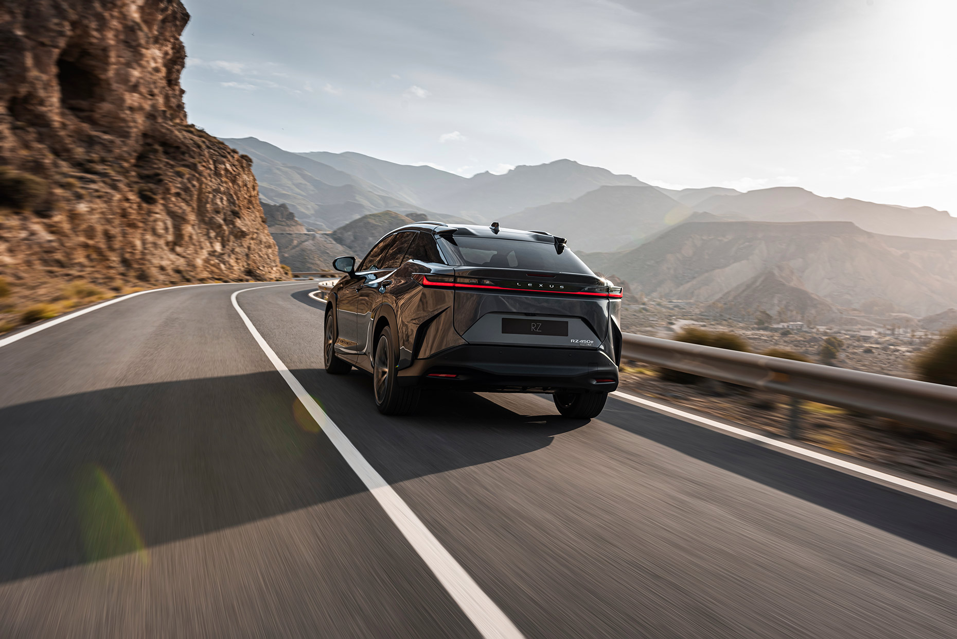 Lexus_RZ_008